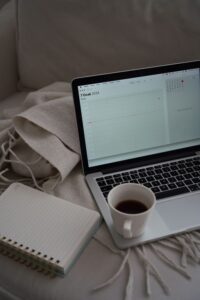 Tips for Creating an Inviting and Productive Home Office Space
